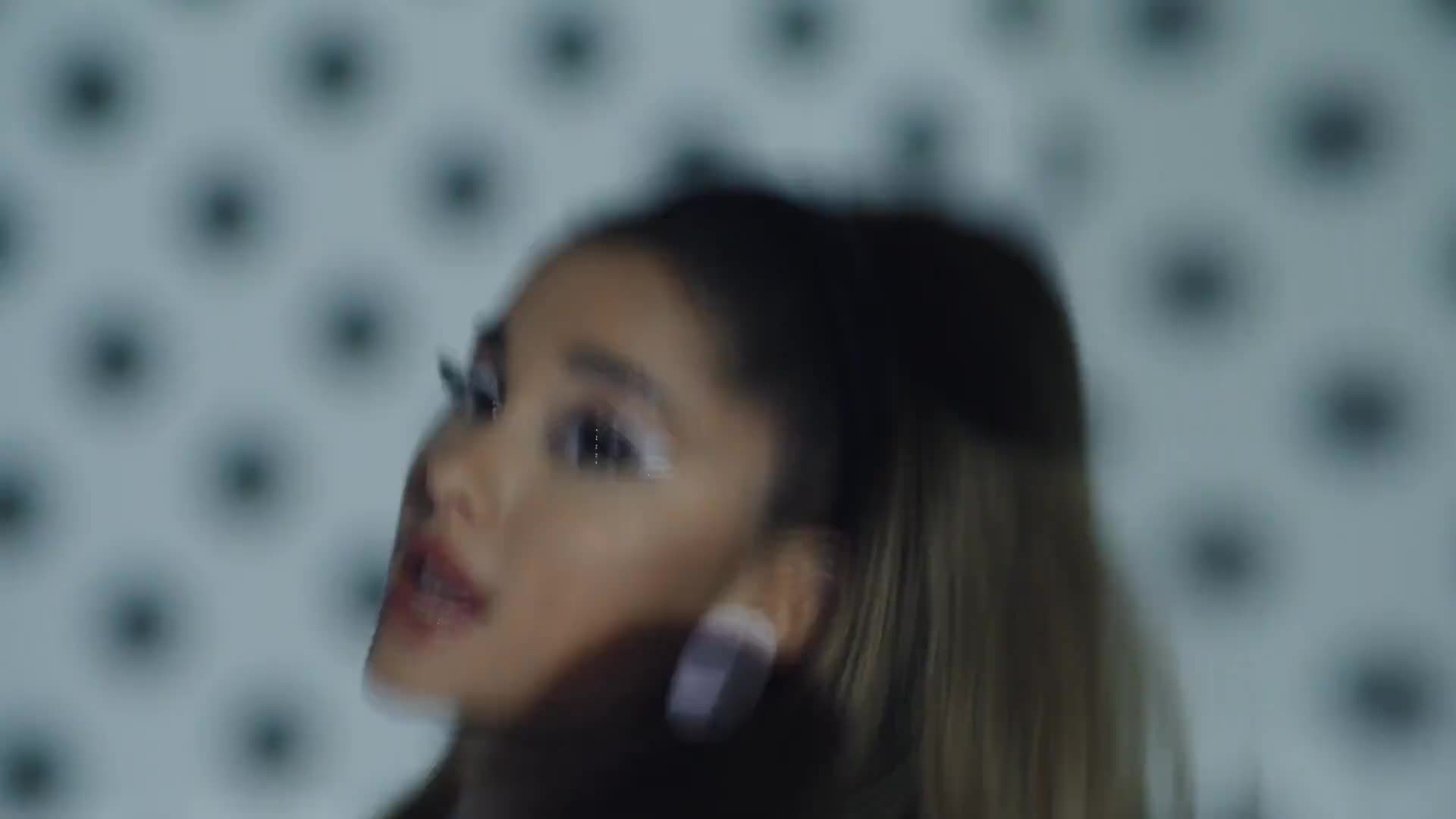 I might jerk off for the first time to Ari because of this video