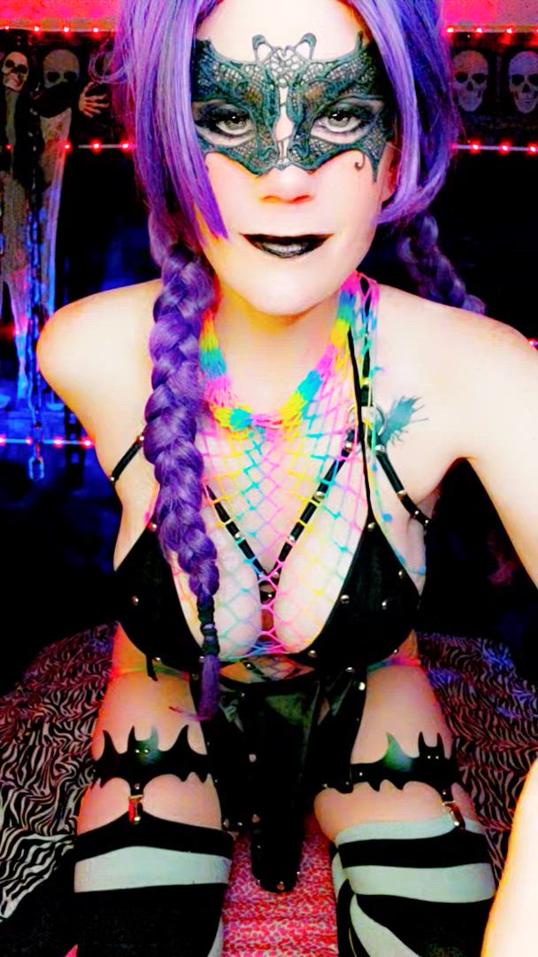 Big Tits, Boobs, Goth, MILF, Mom, NSFW
