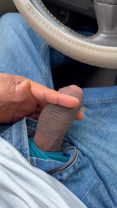 Who want to play with my wiener…