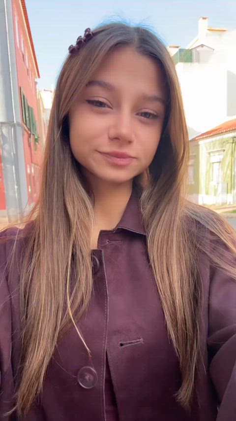 Sneaky flash while walking