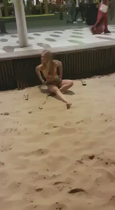 Solo · Public