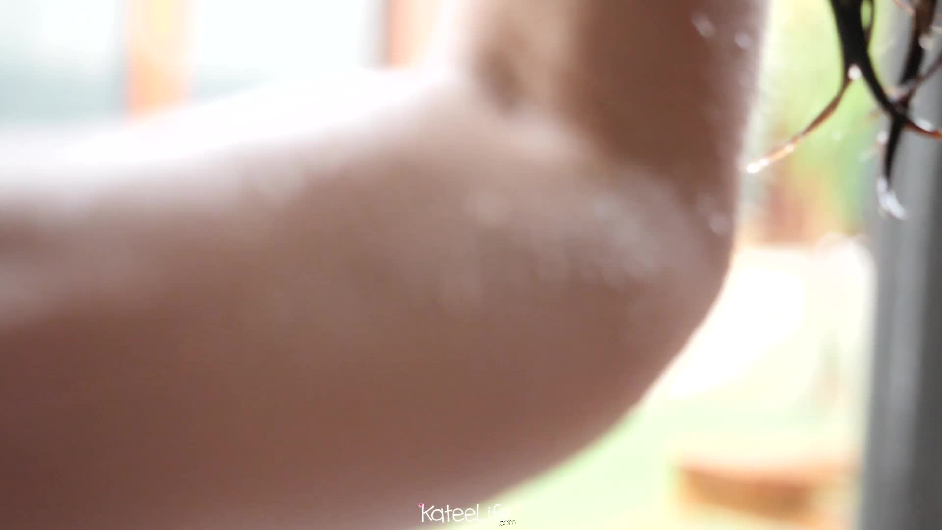 High def glimpse at those lovely lips