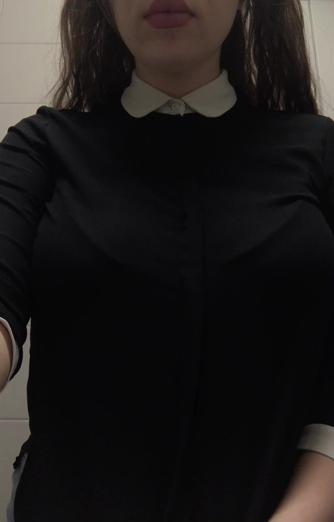 Turns out the restroom at my workplace has some decent lighting
