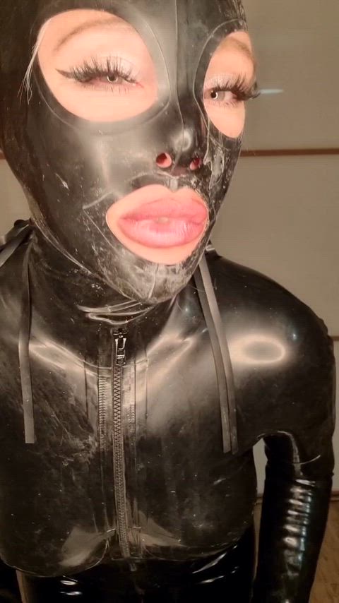 Any volunteers to help