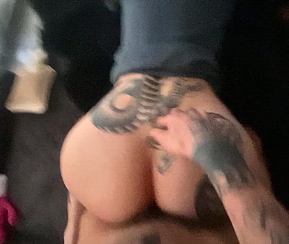 Come have fun of me being fuck hard while we watch porn