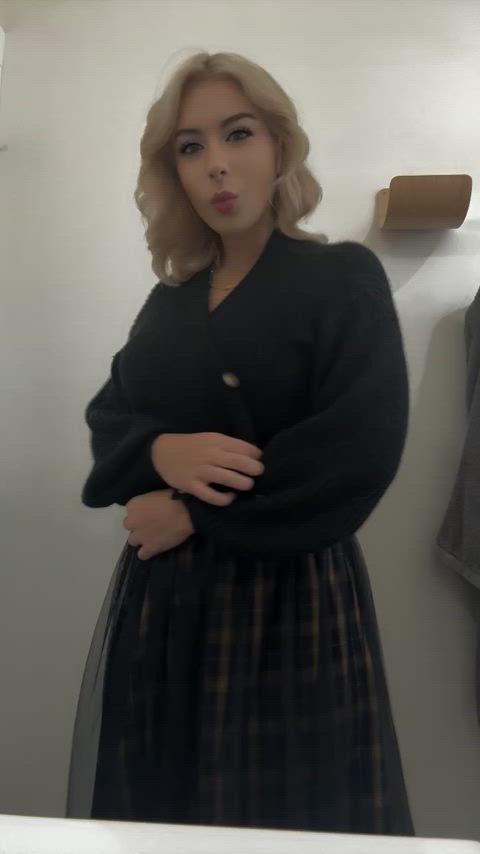 I hope you’re having a happy Thanksgiving 😘🍁🦃