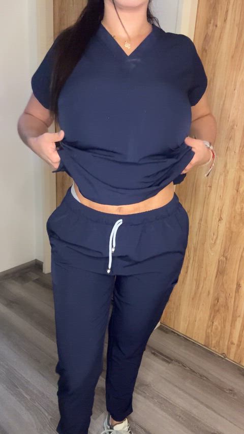 43 yo 600 cc tell me do you like to suck it