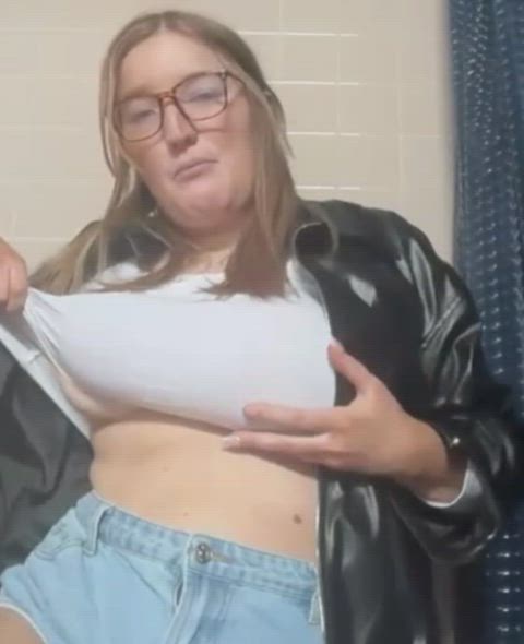 Big Tits Flashing Tits Porn GIF by redrider45