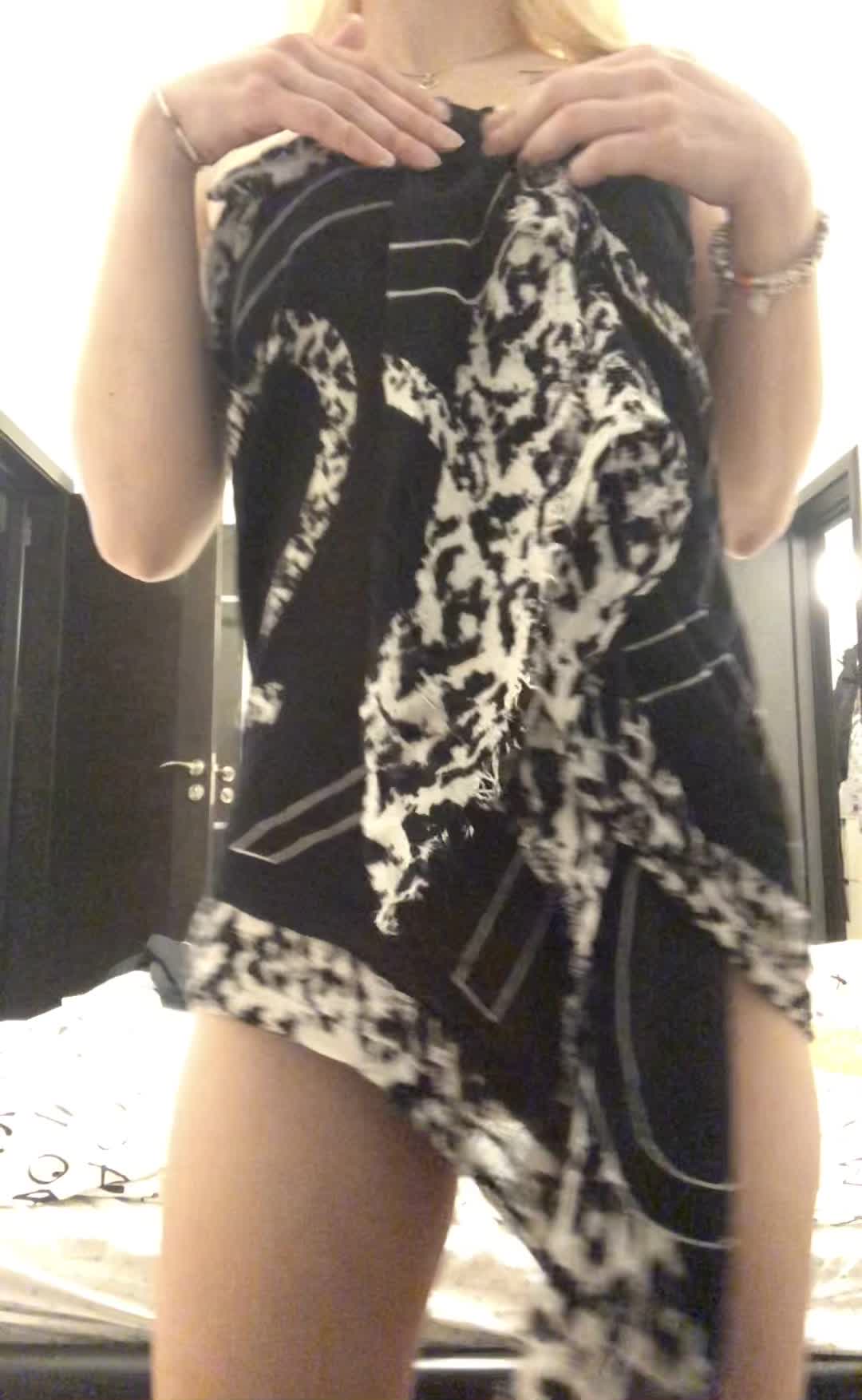 Looking for someone to keep me warm this winter