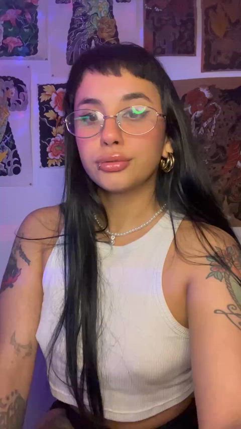 is it your tiny clit locked already?? or are you speding your night rubbing it? come for me... i know how much u wanna feel humiliated by a hot brunette like me