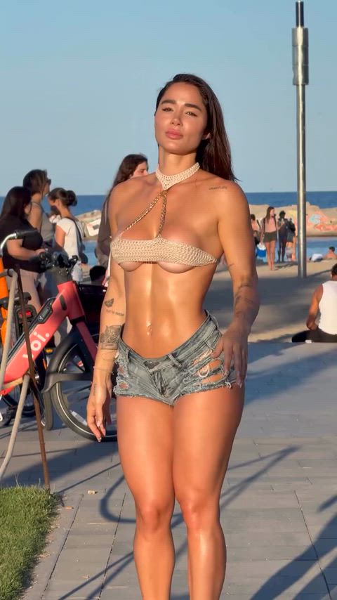 Bru Luccas (@bruluccas)