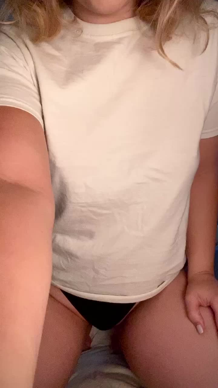 Is this a good debut post here or should I show you guys my ass?