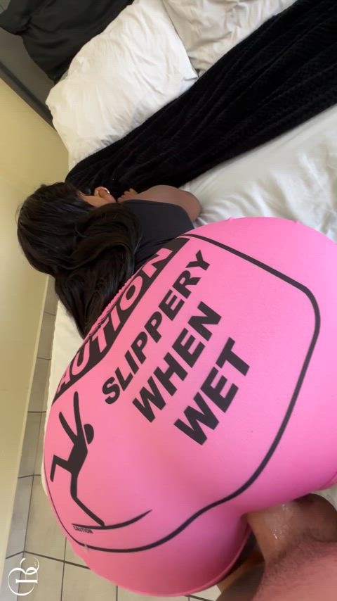 He should’ve read the sign