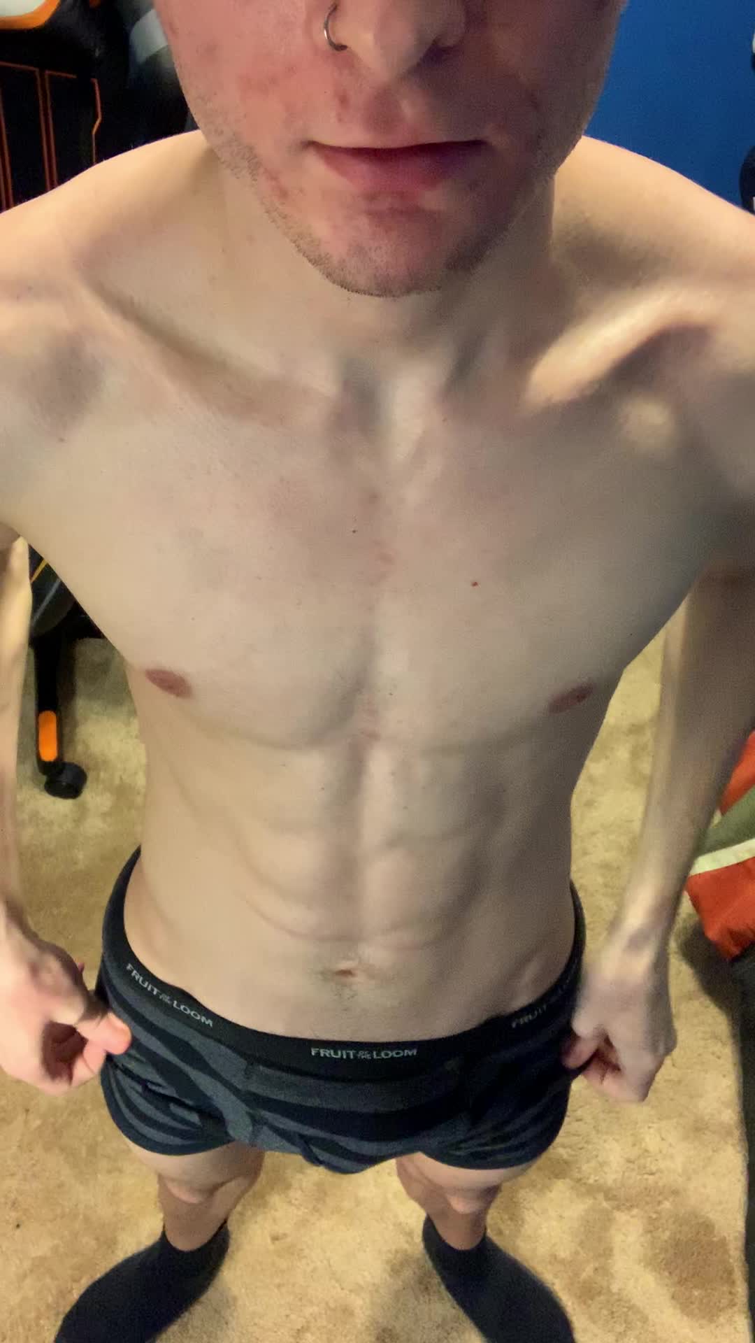 I don’t know how people on here like my body. Im way too skinny and I hate it.
