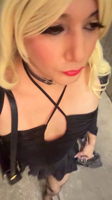 Have no shame anymore, Love going out looking like a slut 🥵👉👈