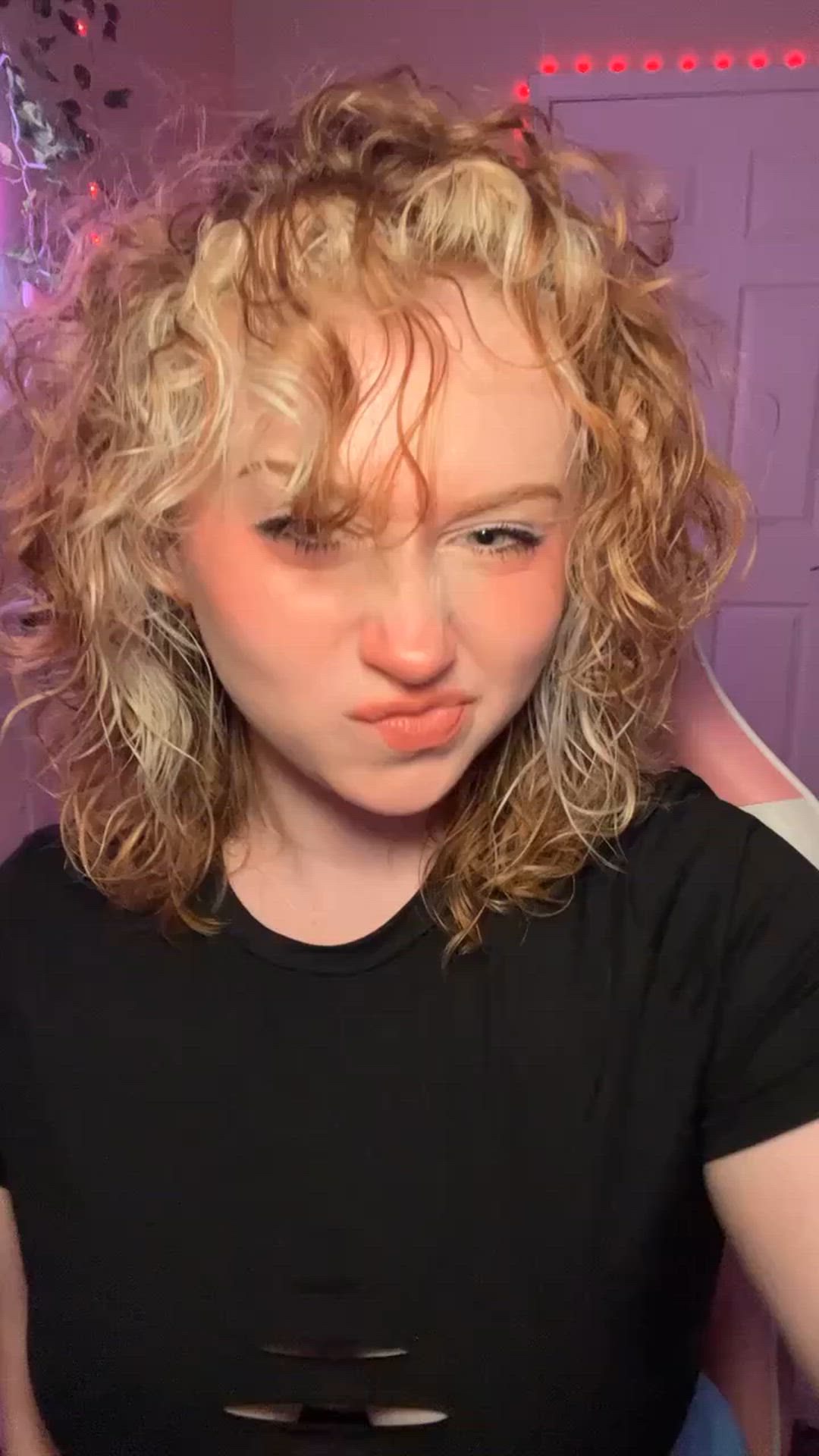 F20, is it really true that older men really loves fucking chubby girls?