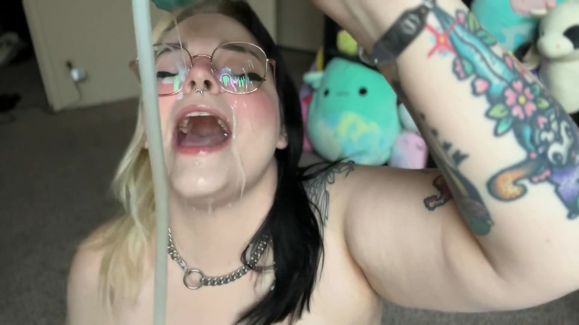 Babe, Bad Dragon, Blowjob, Cum Lube, Cumshot, Dildo
