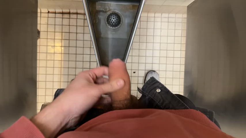 Steamy piss in the park bathroom...guy came in cruising right after