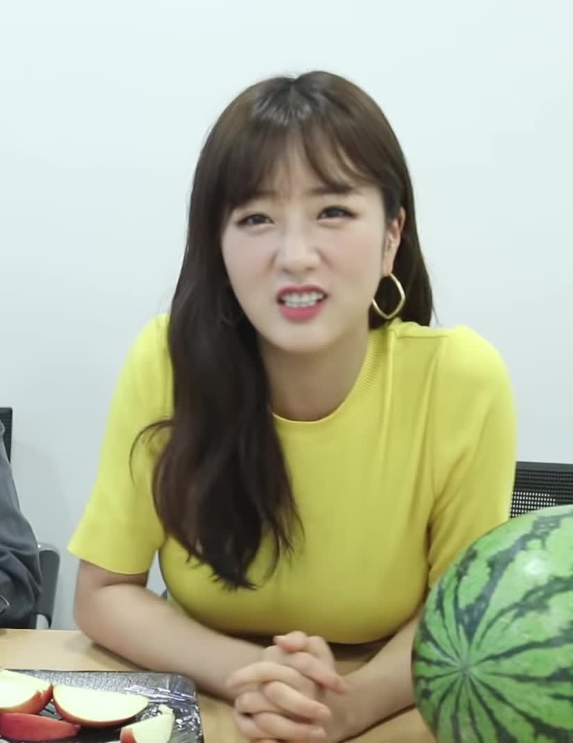 Apink - Bomi
