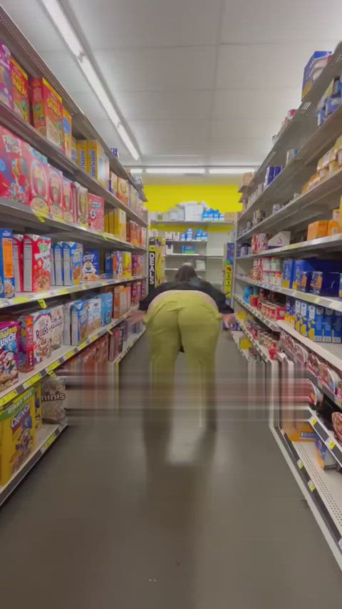 Ass Clapping Ass Shaking Big Ass Exhibitionism Exhibitionist Grocery Store Huge Ass Pawg Phat Ass Public Porn GIF by populardick