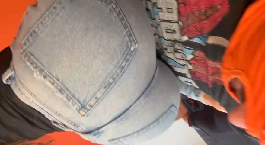 facesitting jeans thumbnail