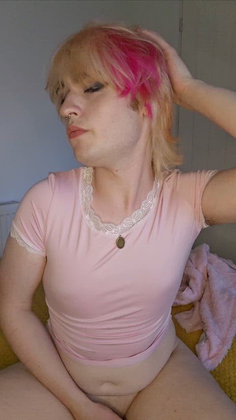 ugh just pull my hair and tell me how good im doing >-<