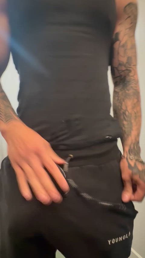 Heavy but still points up