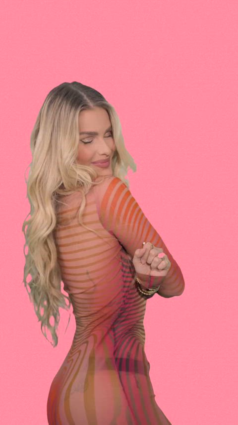 Yasmin Brunet