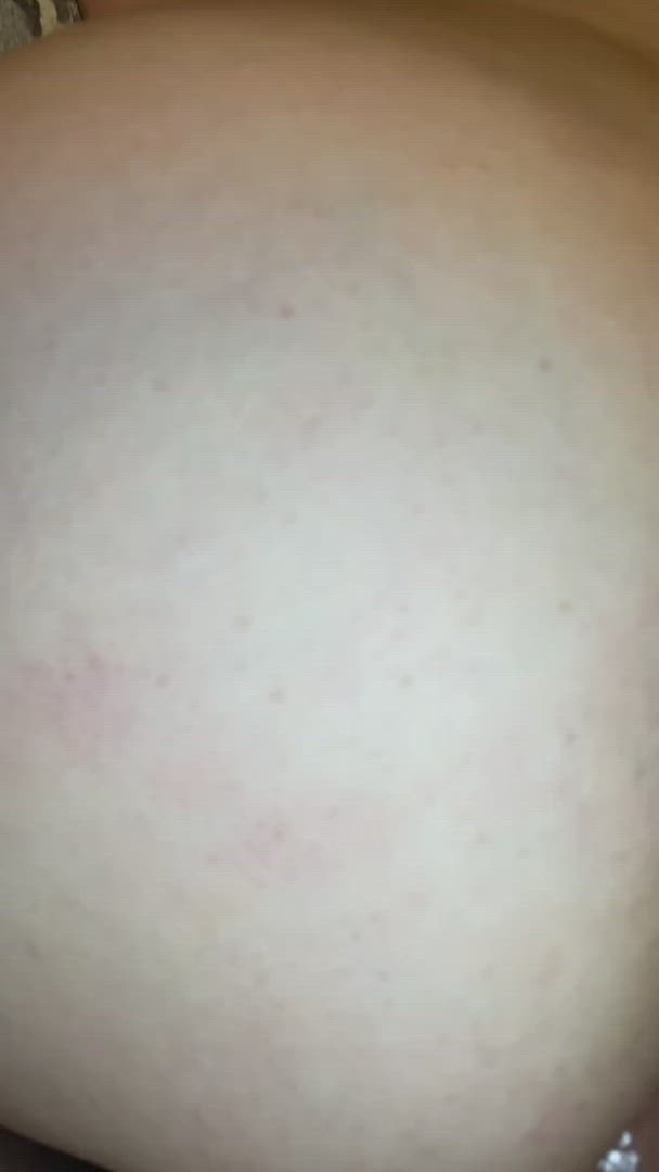 Wifey loves cum in her asshole.