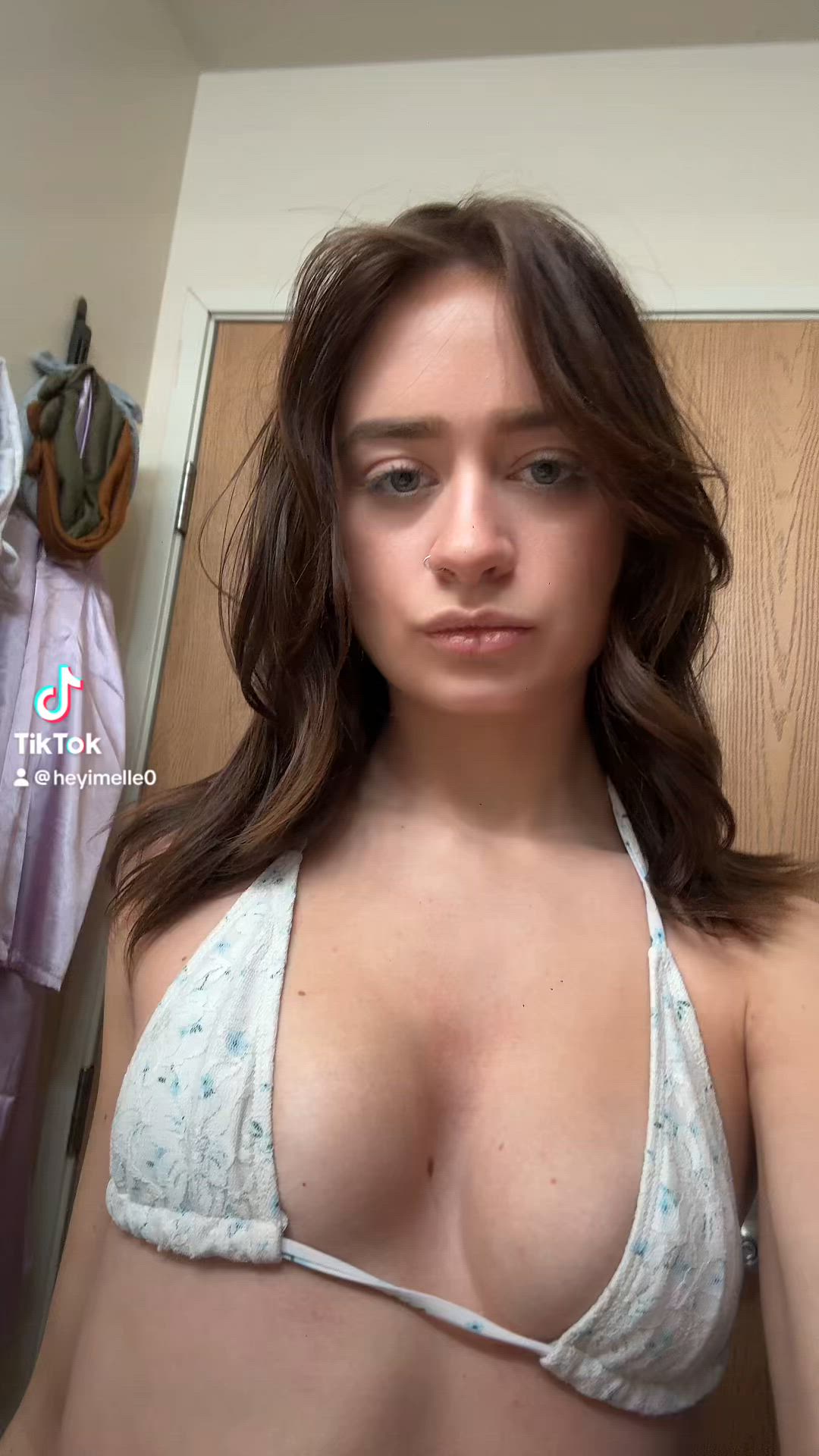 GIF thumbnail