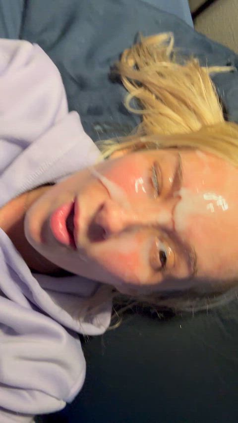 If I didn’t know any better I would think he LIKED when it got in my eyes 🙈