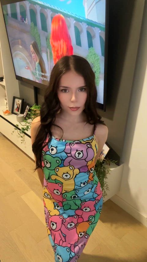 Want to be my new pet? I'll make you get on your knees and lick me all over