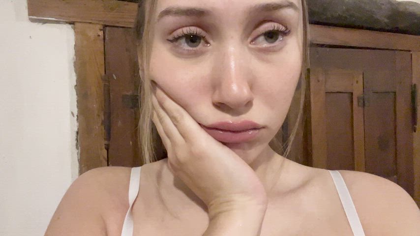 Am I making you blush? F18