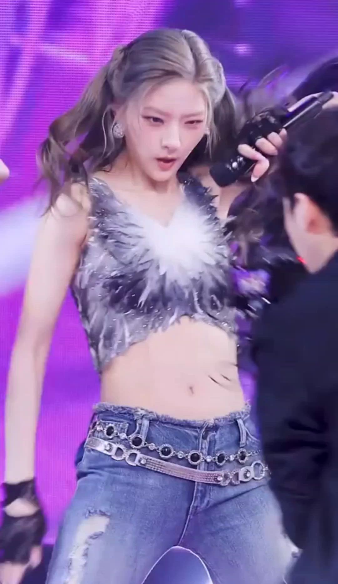 KISS OF LIFE - Haneul