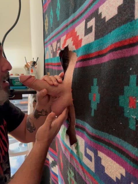 Hot older married stud, wanted my Pussymouth again. It’s been awhile, but his big cock responded to my advances. 67/5’11”/170/8”