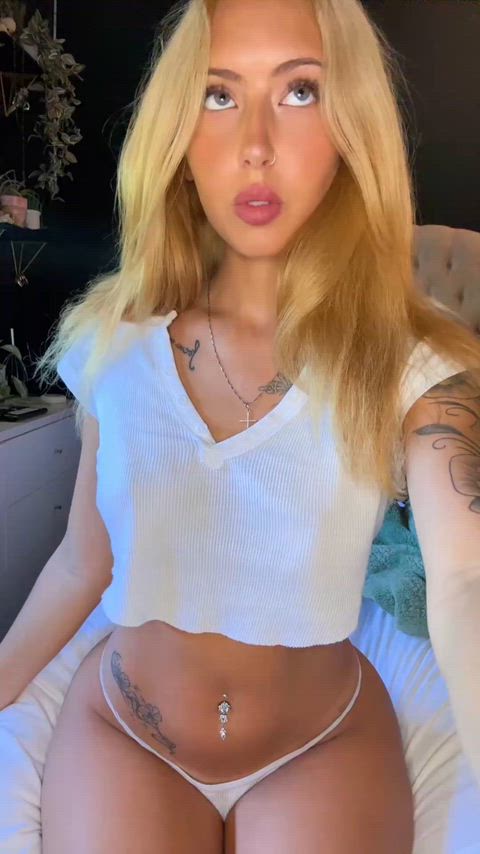 Slutty curves and tan lines made for your eyes only