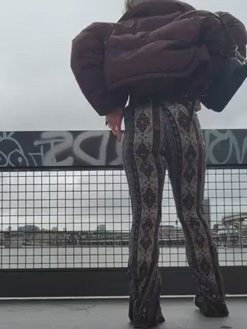 Ass Clapping Ass Shaking Big Ass Butt Plug Buttplug Exhibitionism Exhibitionist Outdoor Plugged Public Porn GIF by populardick