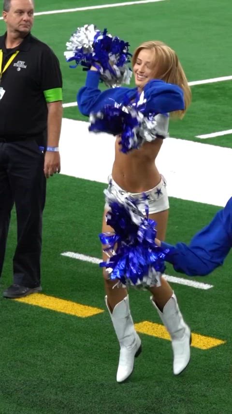 Kylie Dickson - Dallas Cowboys cheerleader