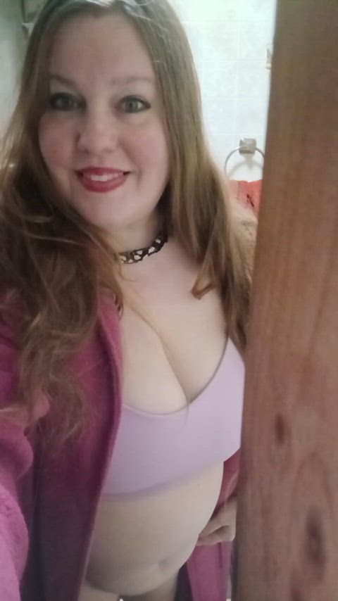 54 pale) see it wiggle...see it jiggle....