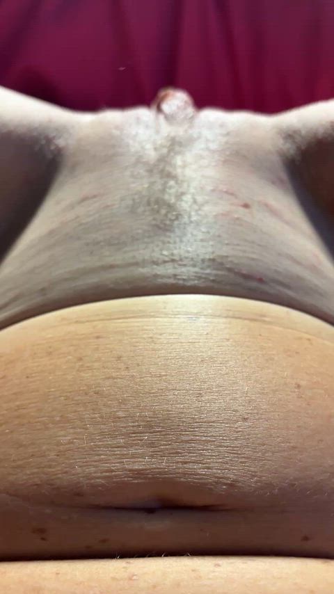 drop a Y if you'd be interested in a 60yo MILF and I'll send my entire nudie album (first 69 guys only)