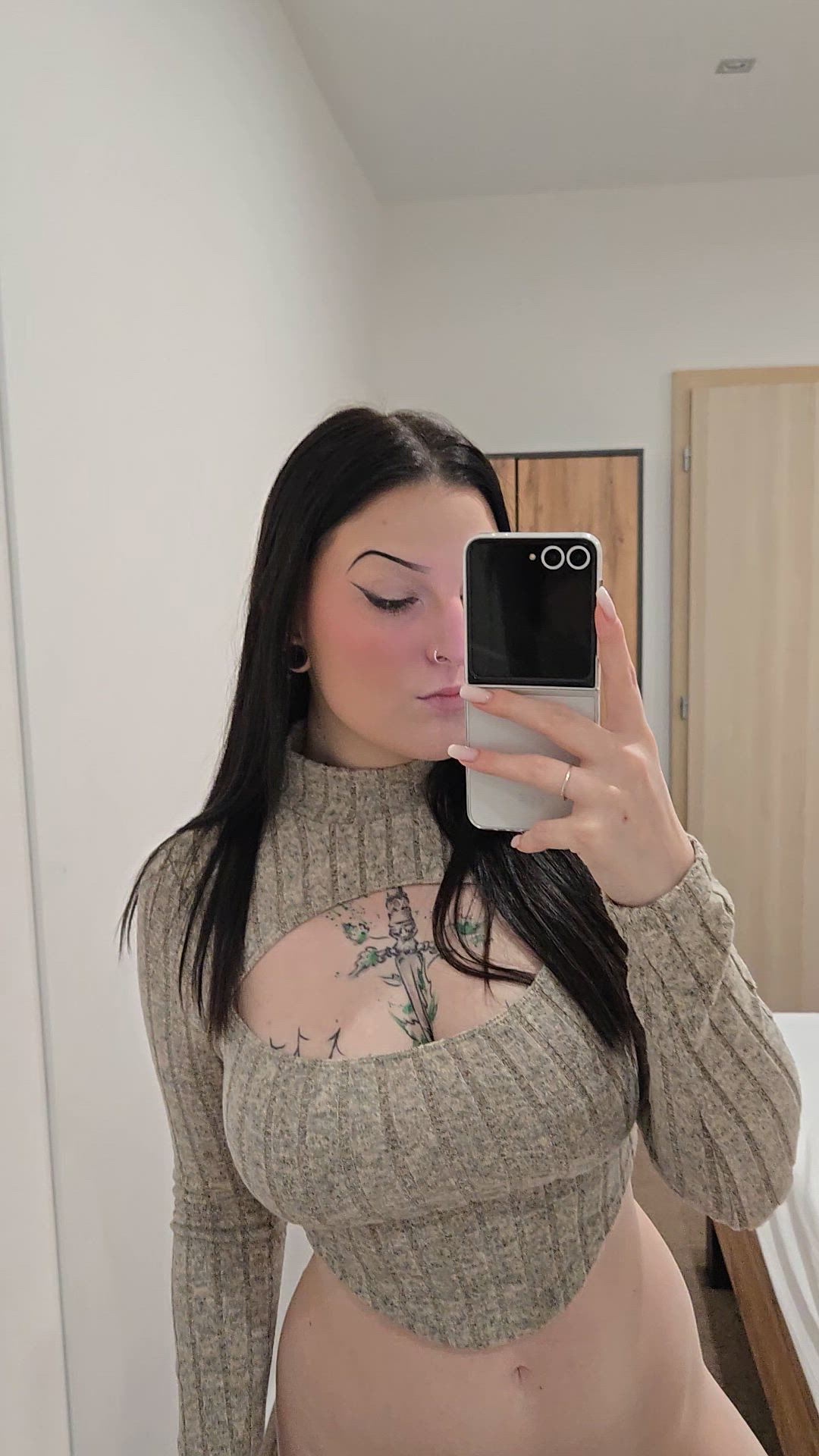 Big Tits, Boobs, Cute, Fansly, Hotwife, Natural Tits