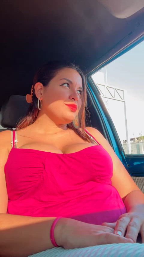 Does my belly rolls and saggy tits matter?