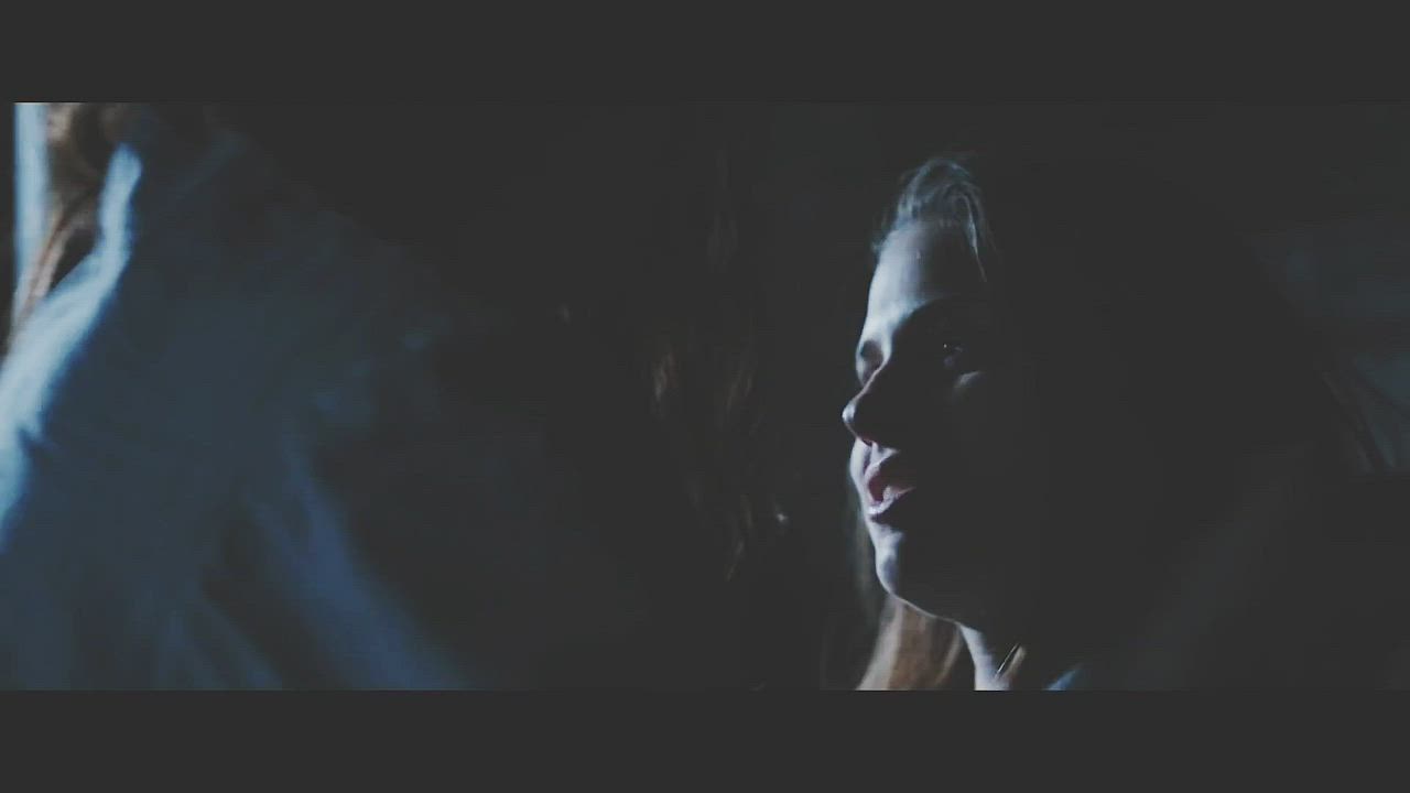 Kelsey Reinhardt and Jordan Monaghan - La Sirena (2017)