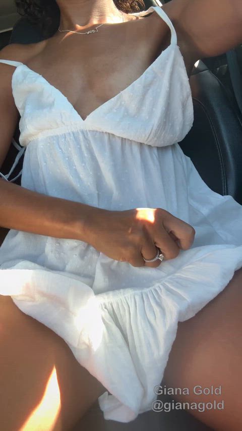 Risky Car Flashing Milf