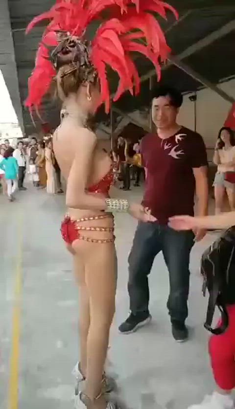 Amateur Big Tits Caught Exhibitionism Exhibitionist Groping Outdoor Public Voyeur r/CaughtPublic Porn GIF by populardick
