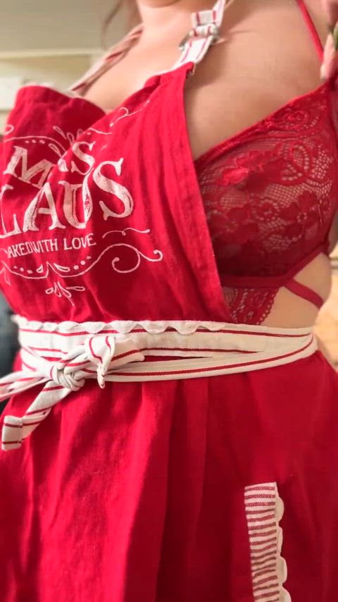 All natural mommy tits