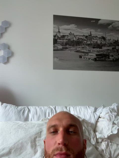 This alpha top is about to show you why you should worship him