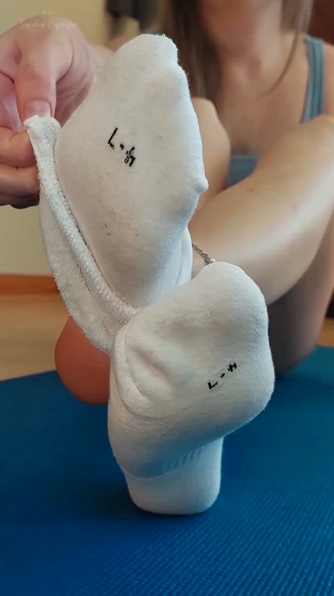 If my feet came with a warning label, what would it say? 😉