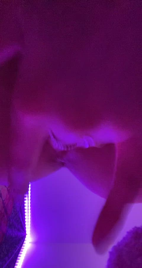 I'm bored and high 🤭 Ask me anything? 🙈😝 (F24) For fun telgrm>@DorisRivera0