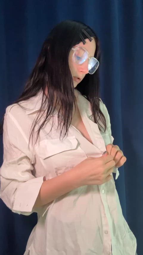 I love showing off my teen body